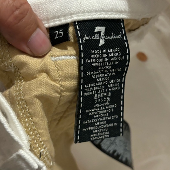 7 for all mankind white denim with braided embellishment on both legs. Size 25. - Picture 6 of 10